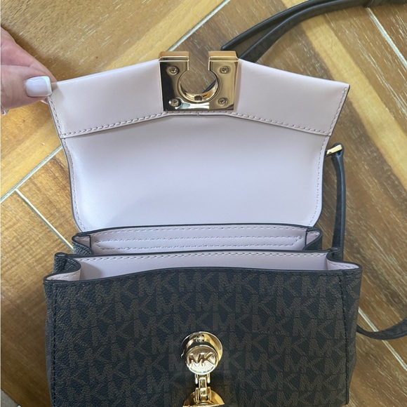 Michael Kors Lita Small Two-Tone Logo and Leather Crossbody Bag - Picture 8 of 13